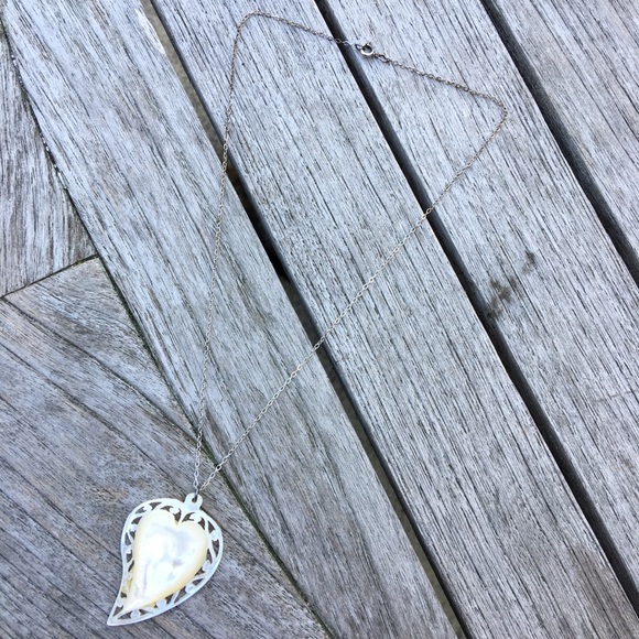 Valentines Day Pearl Heart Necklace Silver Carved - Picture 4 of 6